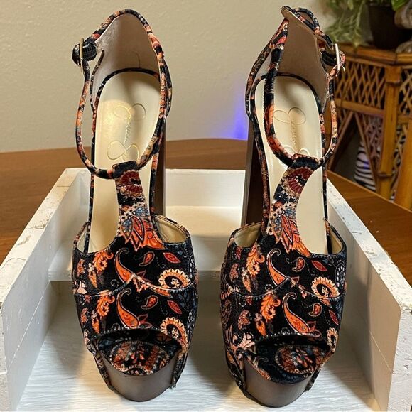 Jessica Simpson The Dany Paisley Print Platform Block Heel T-Strap Sandals 9 - Picture 7 of 16
